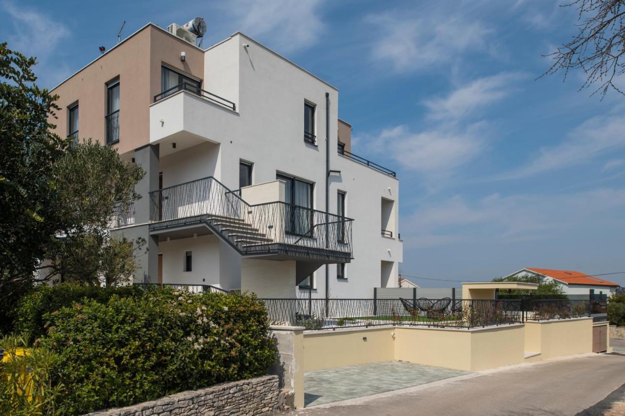 Villa Magna Luxury Apartments Murter Exteriör bild